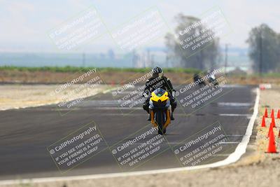 media/Jun-07-2025-TrackDaz (Sat) [[4413525952]]/C Group/240pm (Turn 9)/